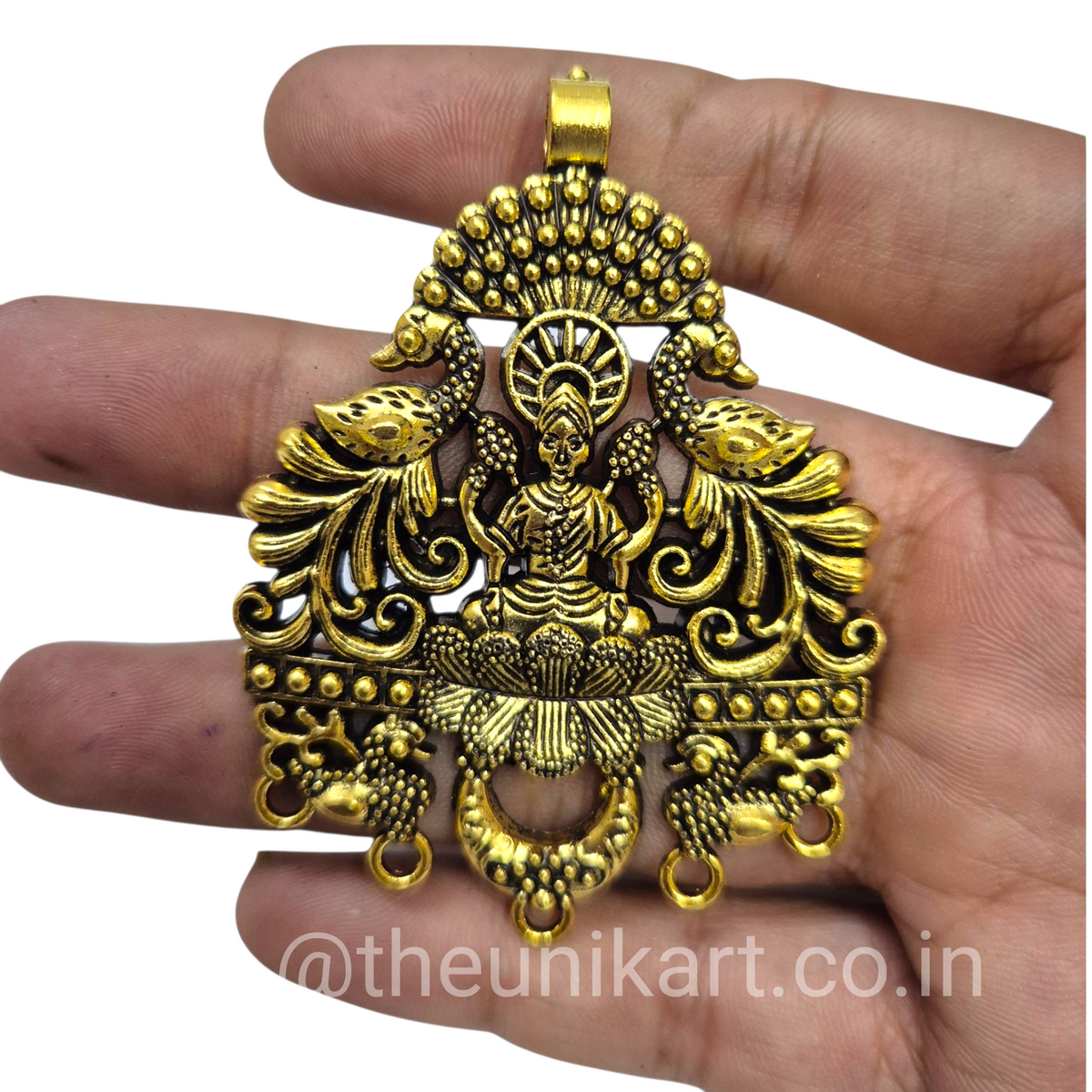 D7 New Laxmi Pendant
