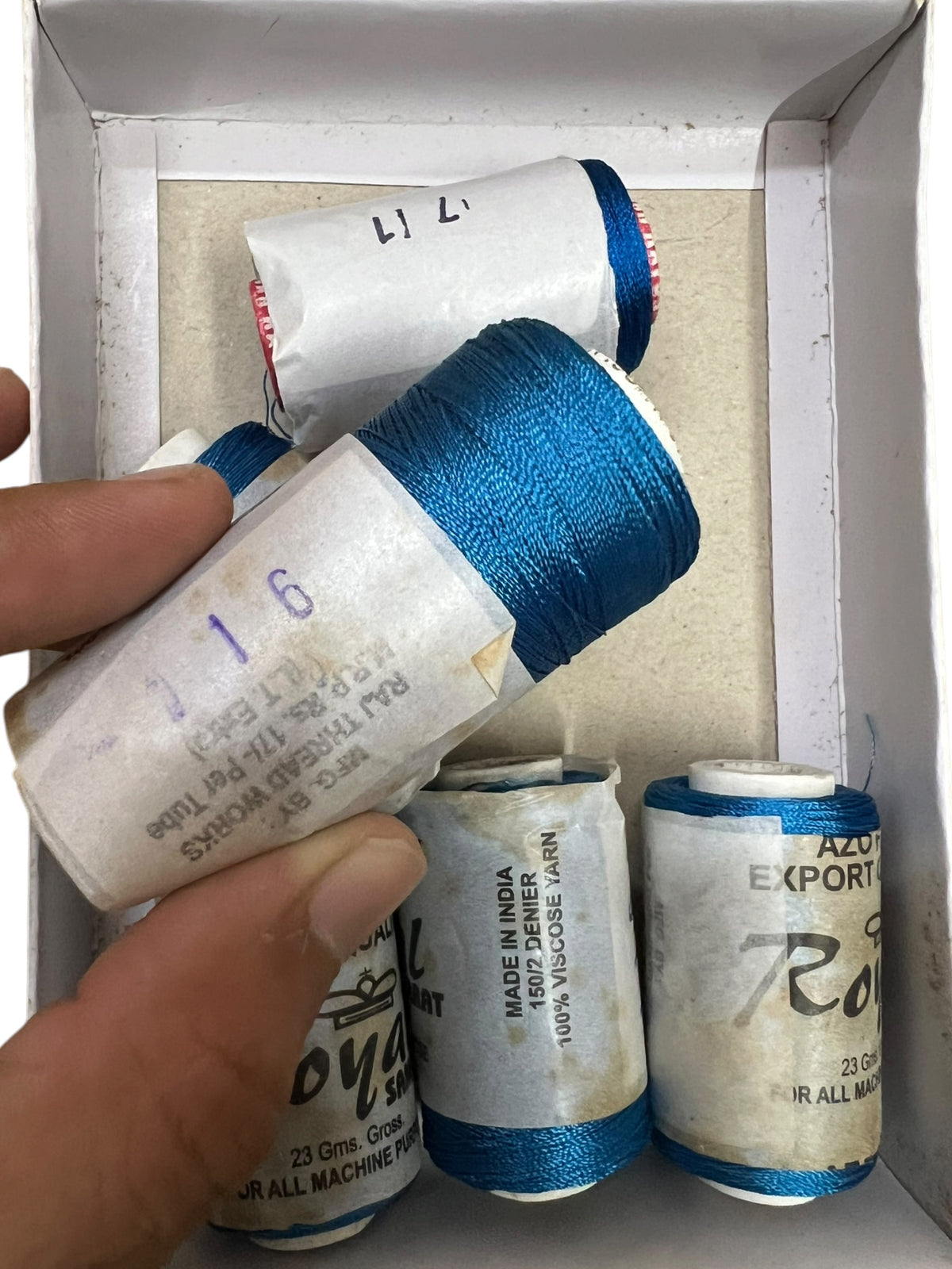 Royal Silk Thread (116)