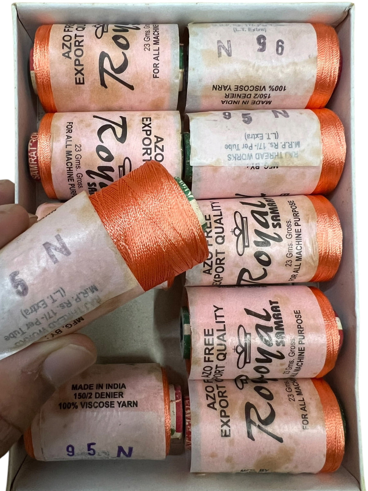 Royal Silk Thread (95N)