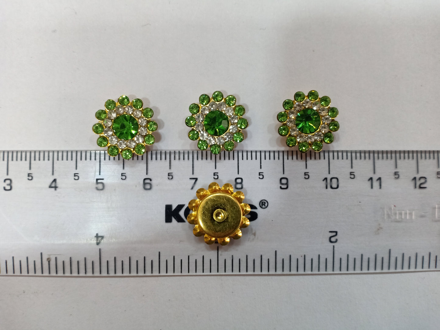 14mm Sunflower Light Green