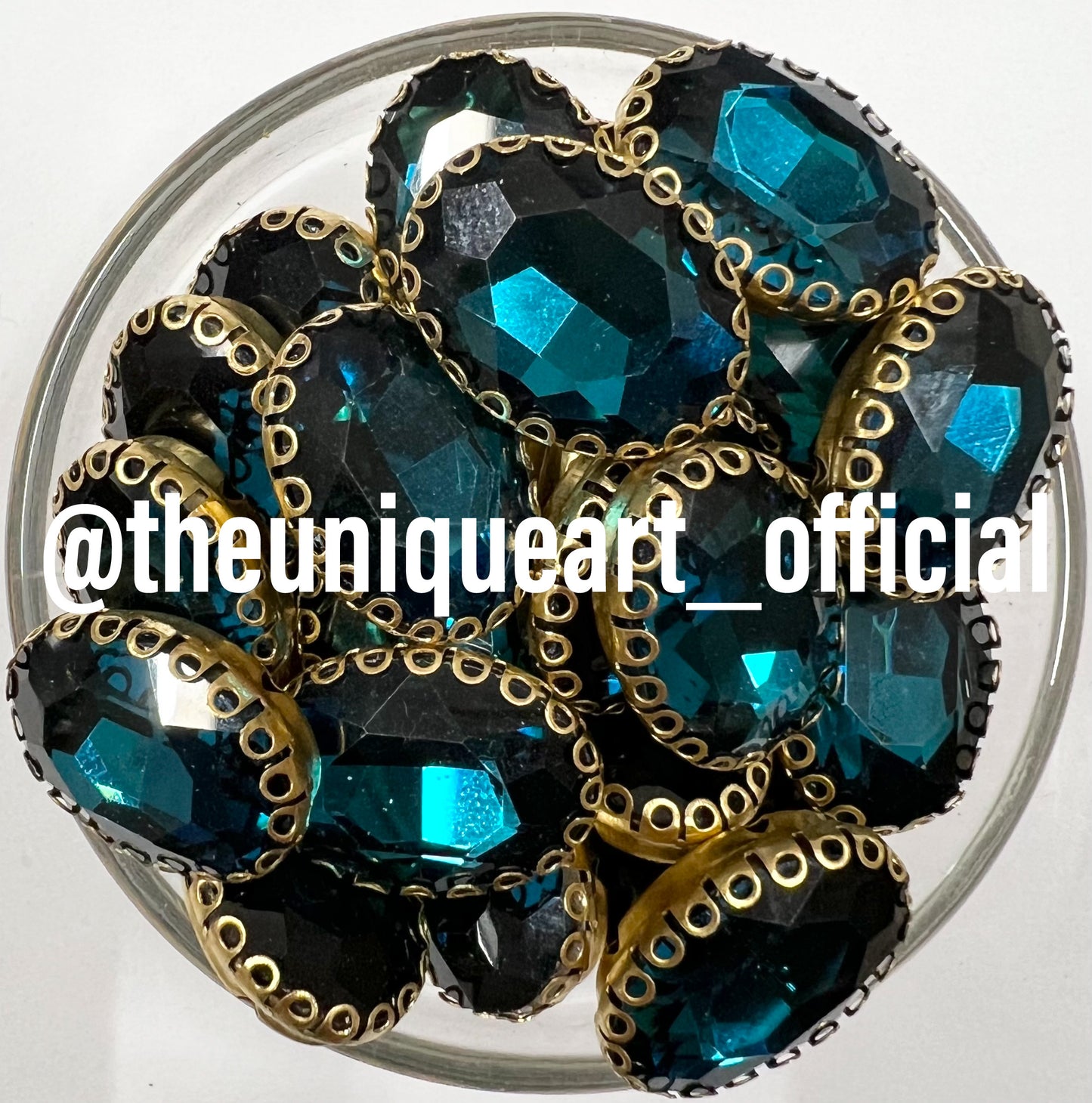 Peacock Colour 13x18 Oval