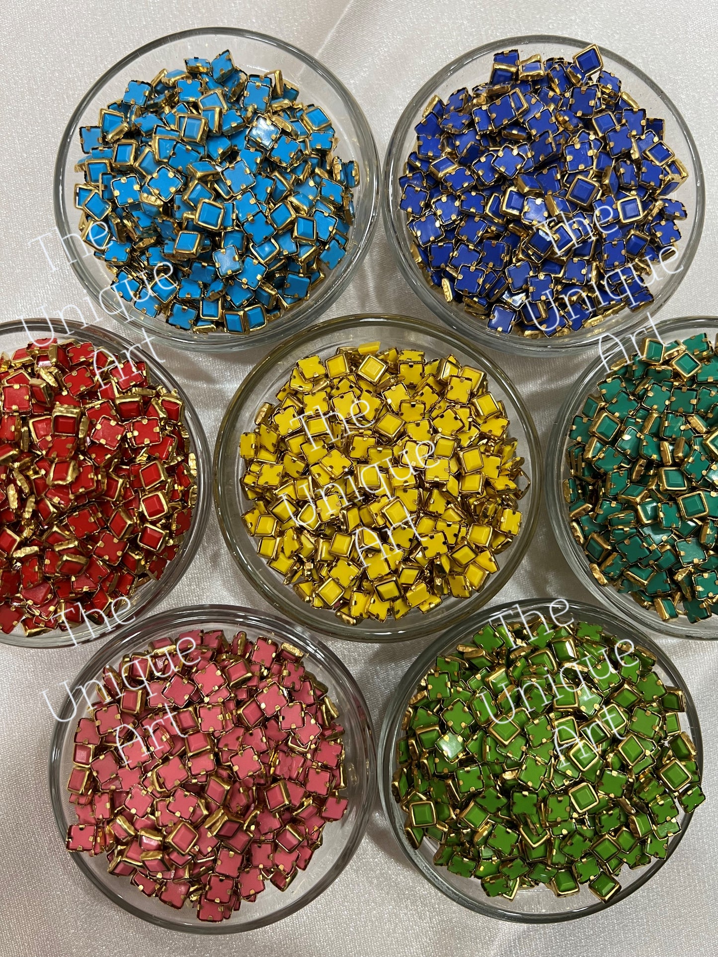 Square Multicolour Set of 7 Colours With Free Fabric Glue 700 Pieces