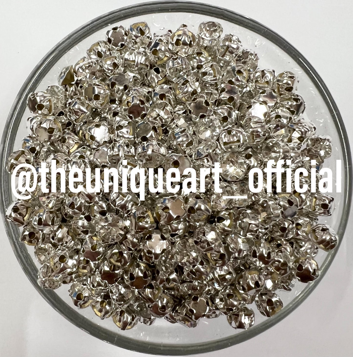 White Small Round Clip Stones