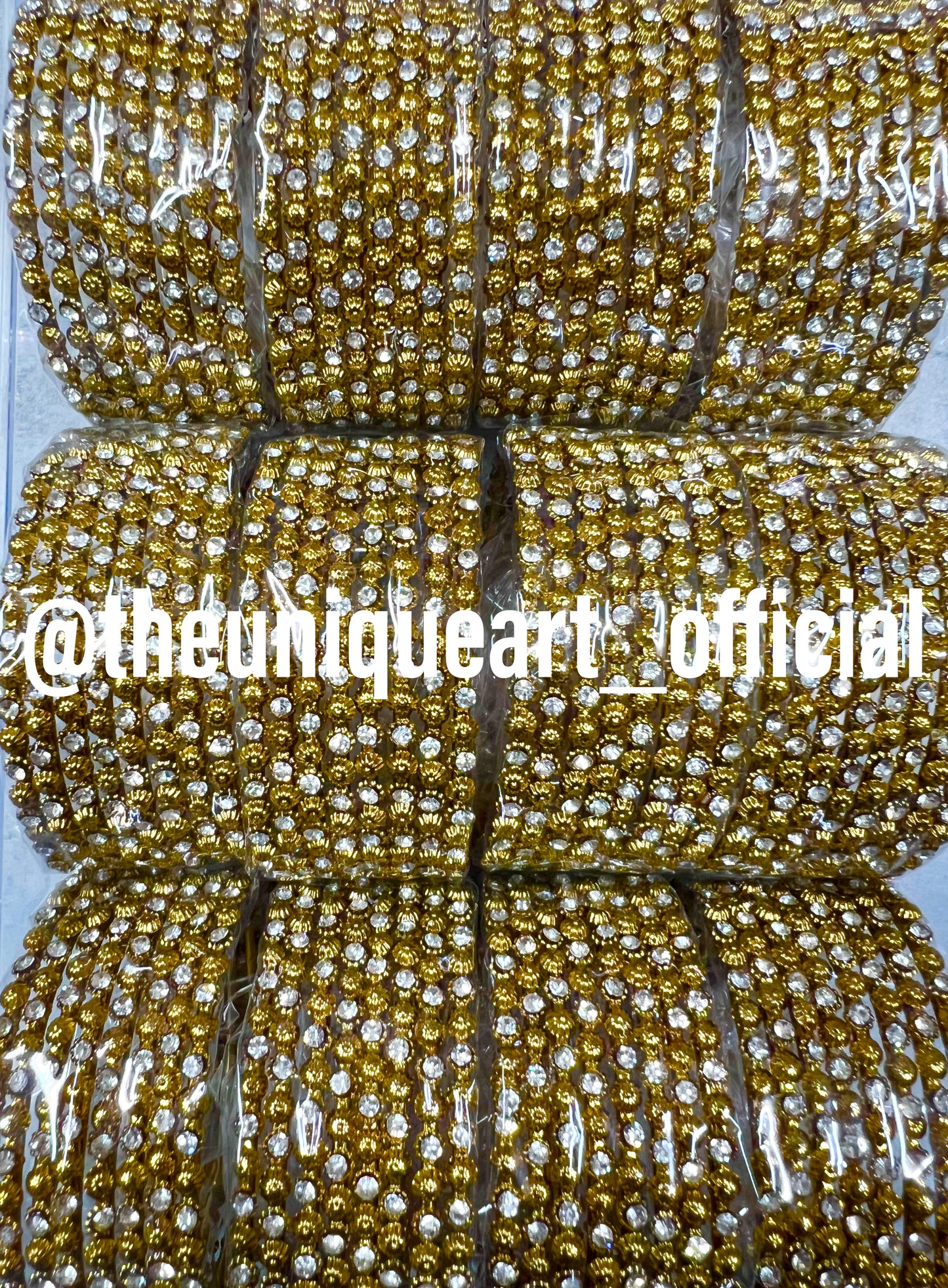 Flower Dotted With Stone Metal Bangle