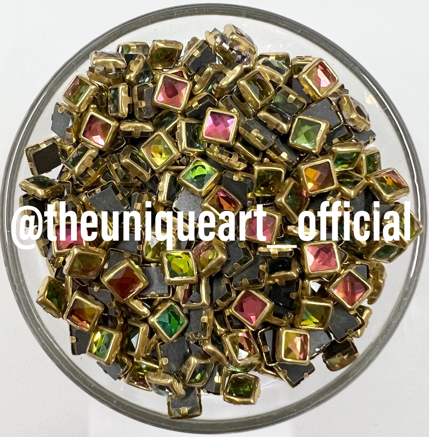 Rainbow 4x4mm Glossy