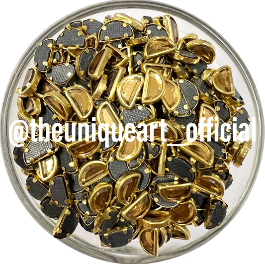 D Shape Golden