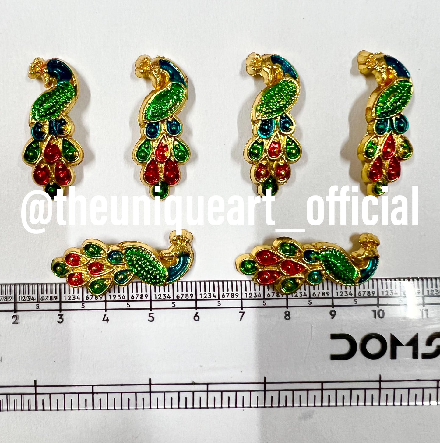 Peacock Colourful Charm 3cm