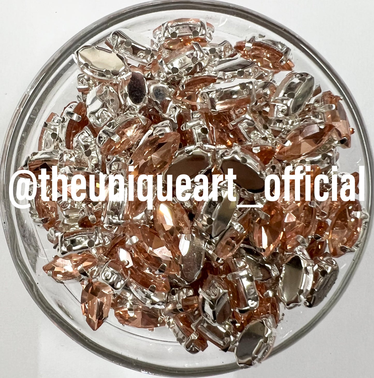 Peach Eye Clip Stone 10x5mm