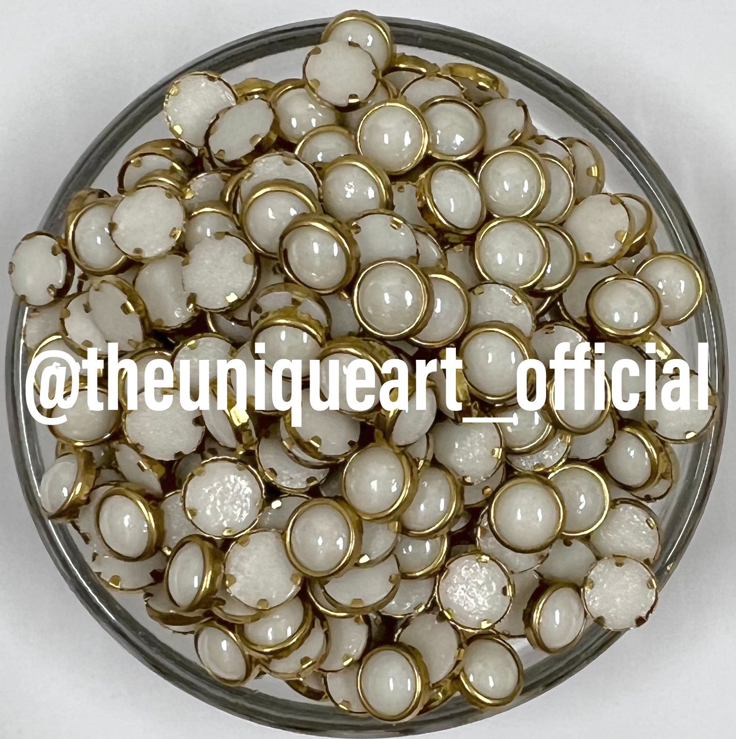 Round 6mm Ceramic White