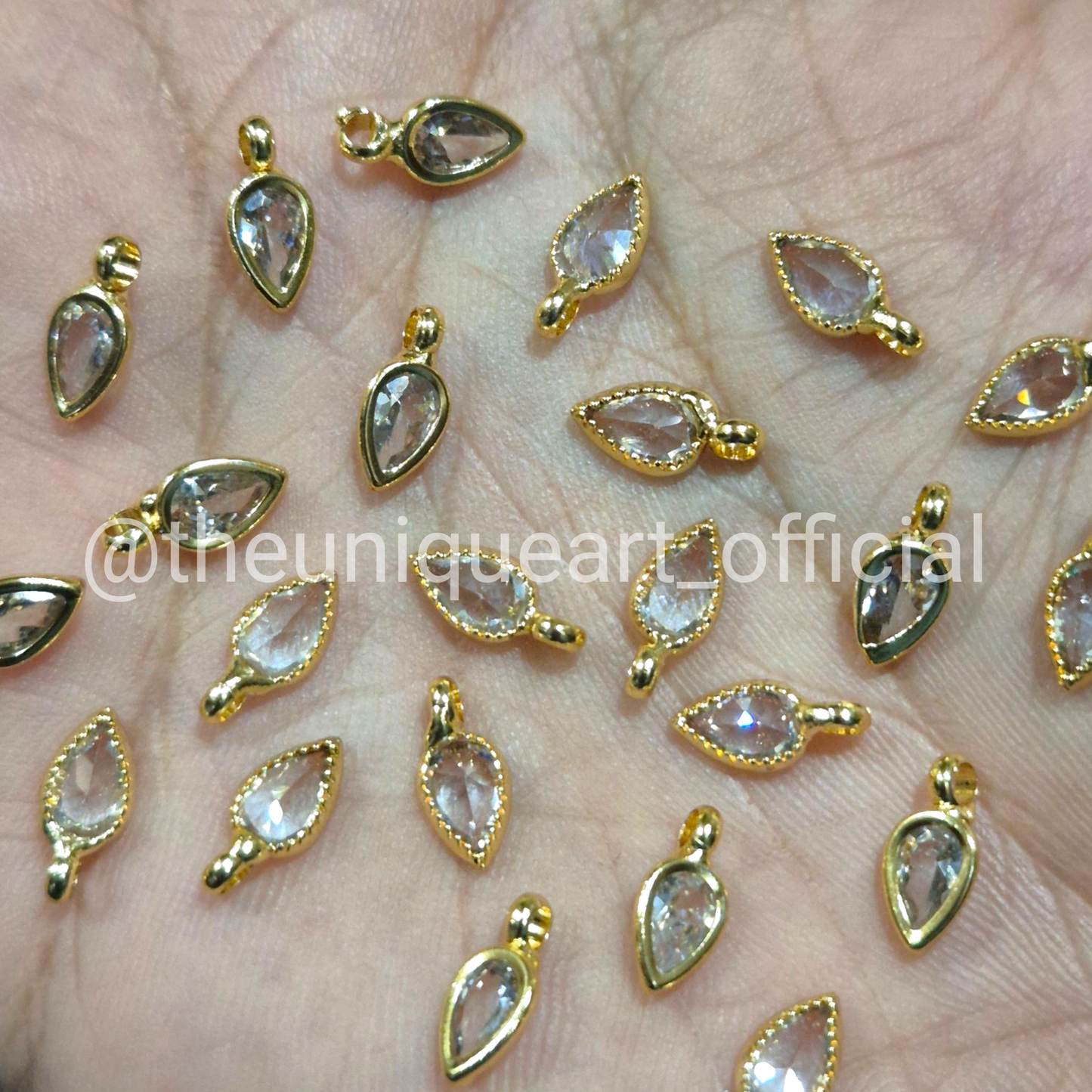 White AD Drop Pendant with Loop 4x6mm