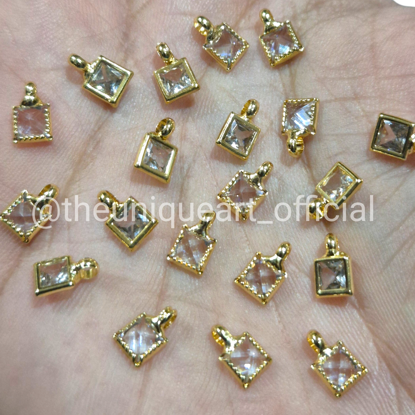 White AD Square Pendant with Loop 4x4mm