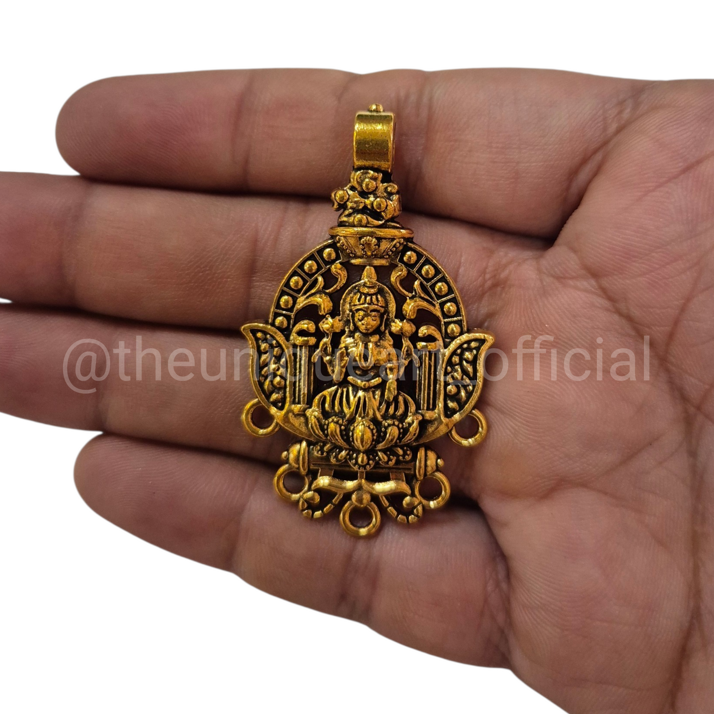 D3 New Laxmi Pendant