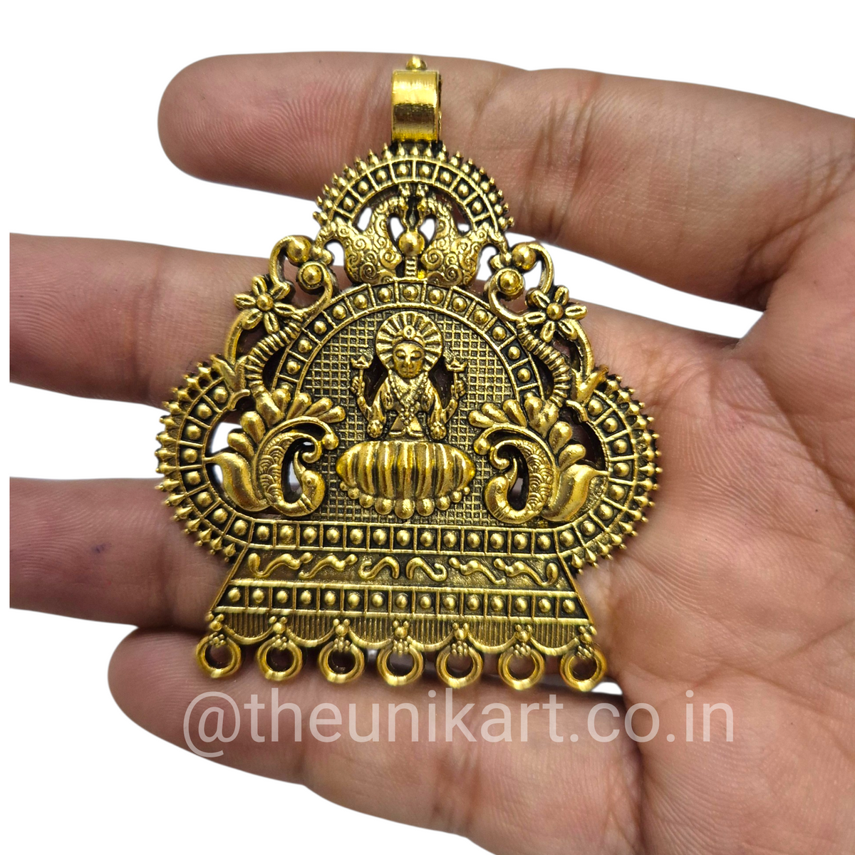 D6 New Laxmi Pendant