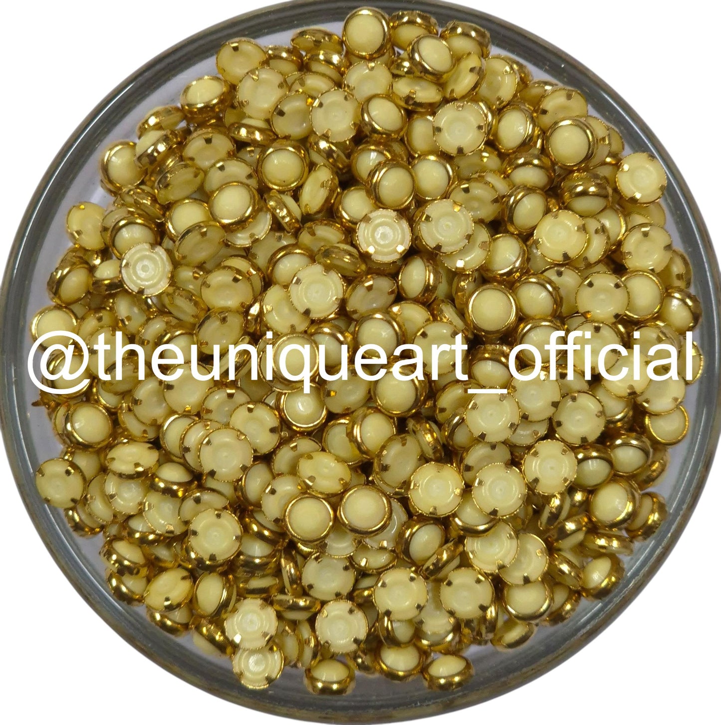 Pastel Yellow 4mm Round