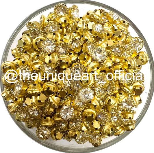 White 5mm Round Sunflower Clip Stone Golden Base