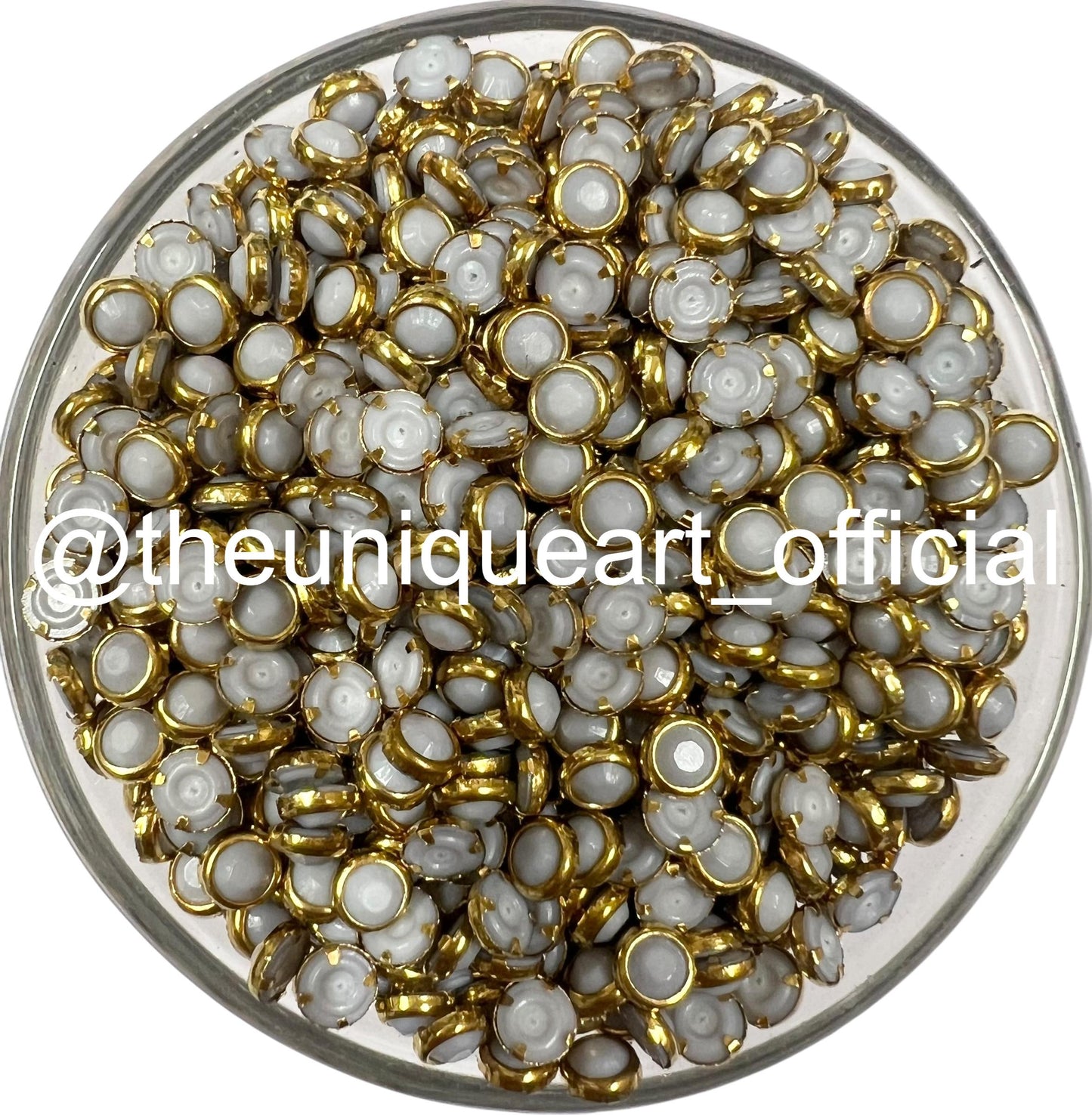 Pastel Grey 4mm Round