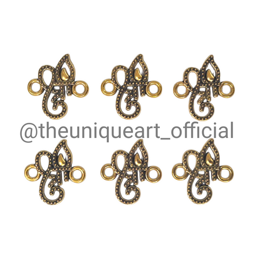 Shree Ganesha Gold Charm (15×17mm)