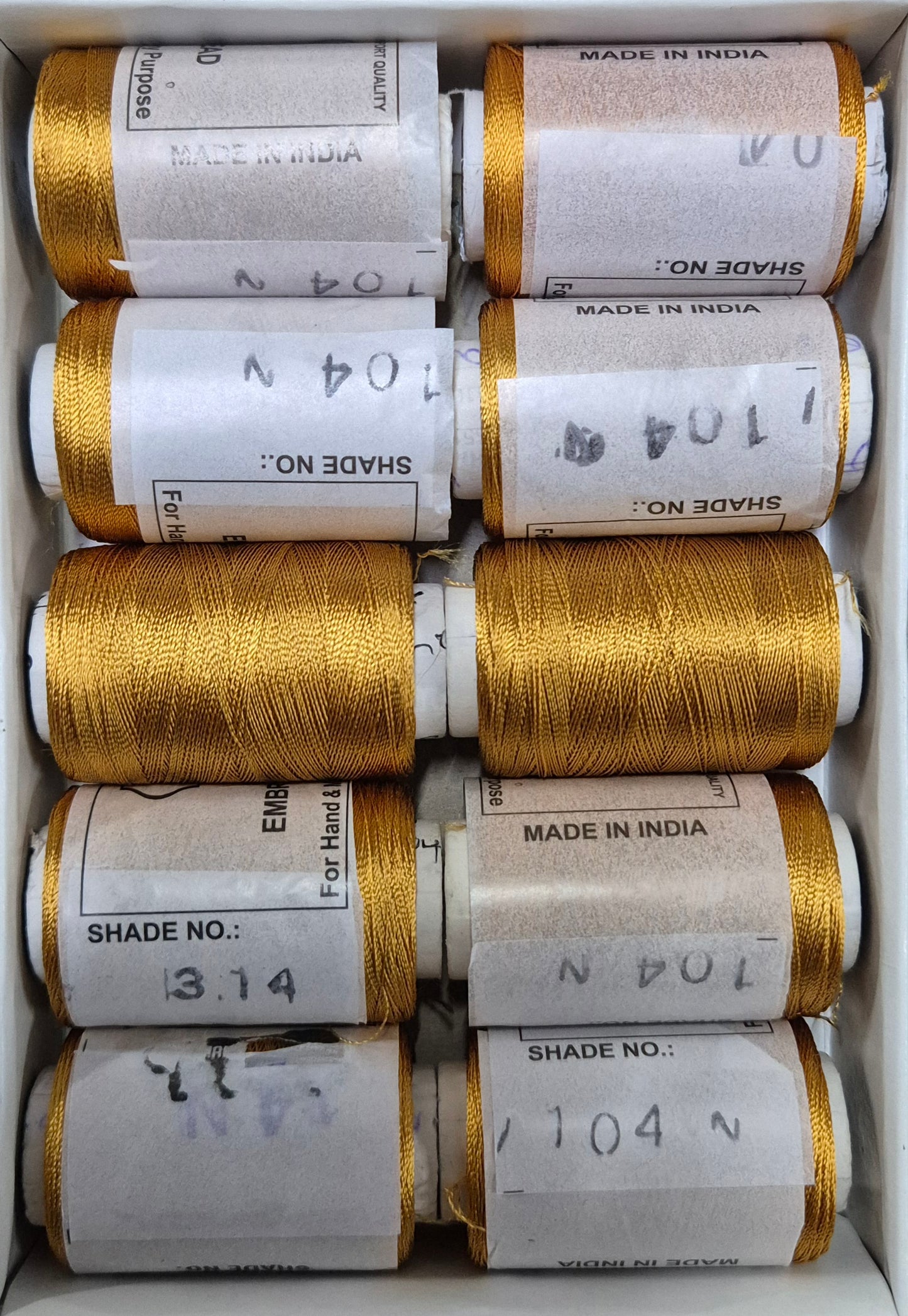 Silk Thread (104N)