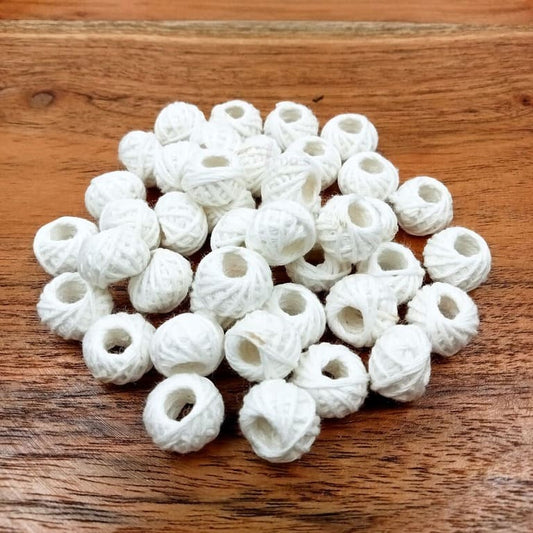 White Cotton Thread Beads (25Pcs)