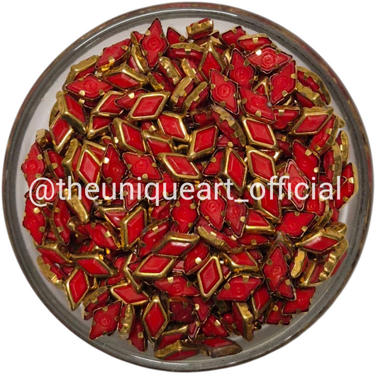 Red 8x4 Diamond